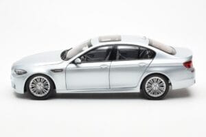 BMW M5 F10 Silverstone Silber Paragon 1:18 80432186353 Metall — Bild 4 von 8