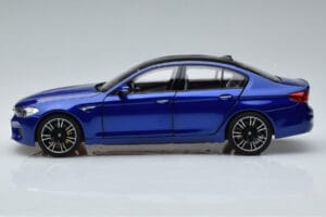 BMW M5 F90 Marina Bay Blau Norev 1:18 80432454783 Metall — Bild 4 von 7