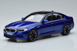 BMW M5 F90 Marina Bay Blau Norev 1:18