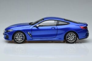 BMW M850i G15 Blau Metallic Norev 1:18 183286 Metall — Bild 4 von 7