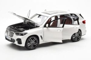 BMW X5 G05 Weiß Paragon 1:18 80432450996 Metall — Bild 2 von 8