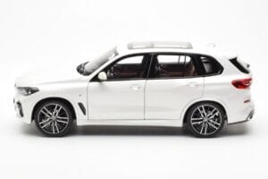 BMW X5 G05 Weiß Paragon 1:18 80432450996 Metall — Bild 4 von 8