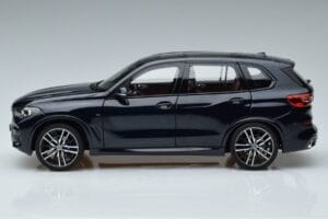BMW X5 G05 Blau Norev 1:18 183283 Metall — Bild 4 von 7