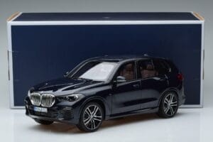 BMW X5 G05 Blau Norev 1:18 183283 Metall — Bild 7 von 7