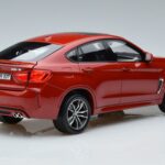 BMW X6M F86 Rot Norev 1:18 183242 Metall - image 3 of 7