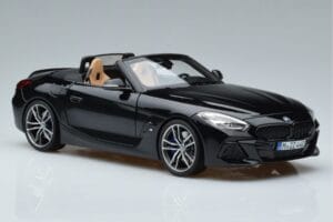 BMW Z4 G29 Schwarz Metallic Norev 1:18 183272 Metall — Bild 5 von 7