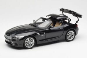 BMW Z4 E89 Spider Schwarz Metallic Kyosho 1:18 08771BK Metall — Bild 3 von 9