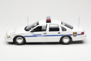 Chevrolet Caprice Cheyenne Polizei UT Models 1:18 21025 Metall — Bild 3 von 6
