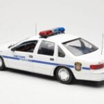 Chevrolet Caprice Cheyenne Polizei UT Models 1:18 - image 5 of 6