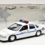 Chevrolet Caprice Cheyenne Polizei UT Models 1:18 - image 6 of 6