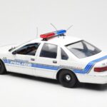 Chevrolet Caprice Sebring Polizei UT Models 1:18 - image 5 of 6
