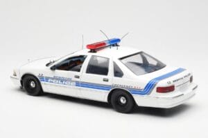 Chevrolet Caprice Sebring Polizei UT Models 1:18 21029 Metall — Bild 5 von 6