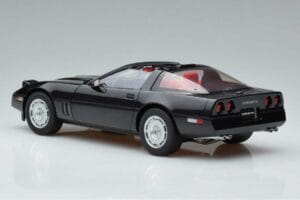 Chevrolet Corvette C4 Schwarz AUTOart 1:18 71242 Metall — Bild 7 von 8
