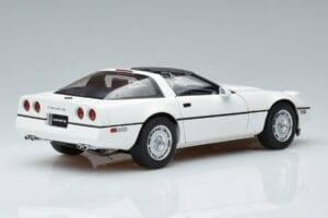 Chevrolet Corvette C4 Weiß AUTOart 1:18 71243 Metall — Bild 3 von 8