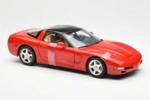 Chevrolet Corvette C5 Hardtop Rot UT Models 1:18 21041 Metall — Bild 4 von 6