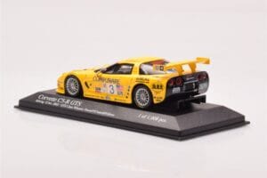 Chevrolet Corvette C5R #3 O. Gavin / J. O'Connell / R. Fellows Sebring 12 Hours 2003 Minichamps 1:43 400031403 Metall — Bild 3 von 4