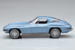 Chevrolet Corvette C2 Sting Ray Blau Norev 1:18 189050 Metall — Bild 3 von 6