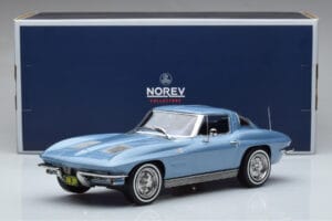 Chevrolet Corvette C2 Sting Ray Blau Norev 1:18 189050 Metall — Bild 6 von 6