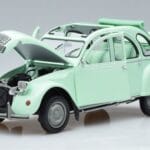 Citroen 2CV 6 Club Grün Norev 1:18 181486 Metall - image 2 of 7