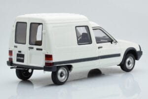 Citroen C15 E Weiß Otto 1:18 OT956B Resin — Bild 2 von 6