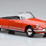 Citroen DS19 Cabriolet Norev 1:18 181599 Metall - image 5 of 7