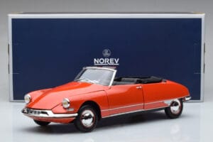 Citroen DS19 Cabriolet Norev 1:18 181599 Metall — Bild 7 von 7