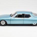 Citroen SM Hellblau Metallic Norev 1:18 - image 4 of 8
