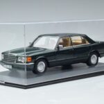 Vitrine MCG 1:18 MCG99115 Metall - image 3 of 11