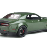 Dodge Challenger R/T SCAT Pack Widebody Grün GT Spirit 1:18 - image 2 of 5