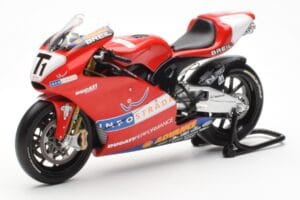 Ducati Desmosedici MotoGP Prova 2002 Minichamps 1:12 122020099 Metall — Bild 2 von 4