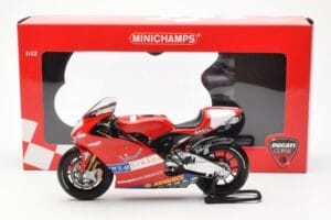 Ducati Desmosedici MotoGP Prova 2002 Minichamps 1:12 122020099 Metall — Bild 4 von 4