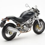 Ducati Monster M900 Schwarz Minichamps 1:12 - image 3 of 4