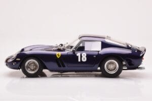 Ferrari 250 GTO Monterey Historic Races Laguna Seca 2004 CMC 1:18 M-255 Metall — Bild 3 von 7