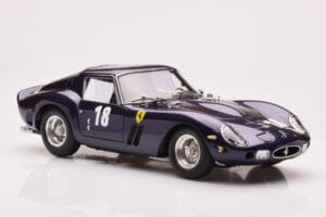 Ferrari 250 GTO Monterey Historic Races Laguna Seca 2004 CMC 1:18 M-255 Metall — Bild 4 von 7