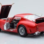 Ferrari 250 GTO #22 24 Hours of Le Mans 1962 Kyosho 1:18 - image 5 of 10
