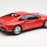 Ferrari 288 GTO Rot GT Spirit 1:18 - image 2 of 6