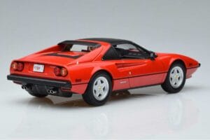 Ferrari 308 GTS Magnum P.I. Norev 1:18 187930 Metall — Bild 2 von 6