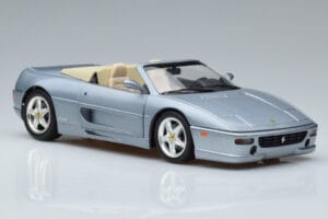 Ferrari F355 Spider Hot Wheels 1:18 23907 Metall — Bild 5 von 7