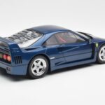 Ferrari F40 Blau GT Spirit 1:18 - image 2 of 6