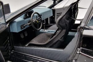 Ferrari F40 Lightweight Schwarz Kyosho 1:18 08412BK Metall — Bild 11 von 12
