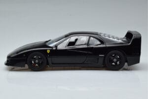 Ferrari F40 Lightweight Schwarz Kyosho 1:18 08412BK Metall — Bild 5 von 12