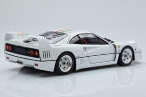 Ferrari F40 Perlweiß Italy Kyosho 1:18 08416PWT-G Metall — Bild 3 von 8