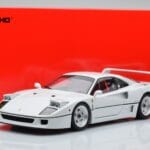 Ferrari F40 Perlweiß Kyosho 1:18 - image 8 of 8
