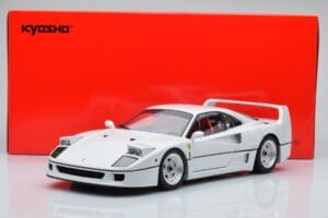Ferrari F40 Perlweiß Kyosho 1:18 08416PW-G Metall — Bild 8 von 8