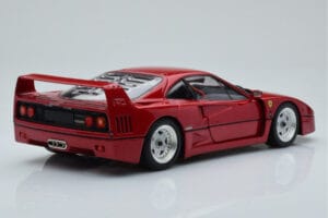 Ferrari F40 Rot Metallic Asia Exclusive Kyosho 1:18 08416RM-G Metall — Bild 3 von 14
