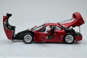Ferrari F40 Rot Metallic Asia Exclusive Kyosho 1:18 08416RM-G Metall — Bild 4 von 14