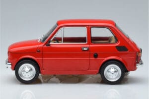 Fiat 126 Rot MCG 1:18 MCG18323 Metall — Bild 3 von 6