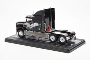 Ford Aeromax Schwarz IXO 1:43 TR179 Metall — Bild 2 von 4