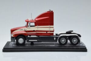 Ford Aeromax Rot IXO 1:43 TR108 Metall — Bild 3 von 6
