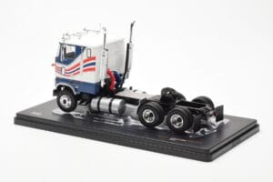 Ford CL 9000 Weiß Blau IXO 1:43 TR177 Metall — Bild 2 von 4